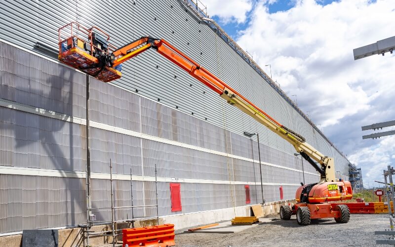 Coates' end-to-end tool store solution encompassed more than 7,000 different items, including tools, consumables, mobile plant and an on-site warehouse